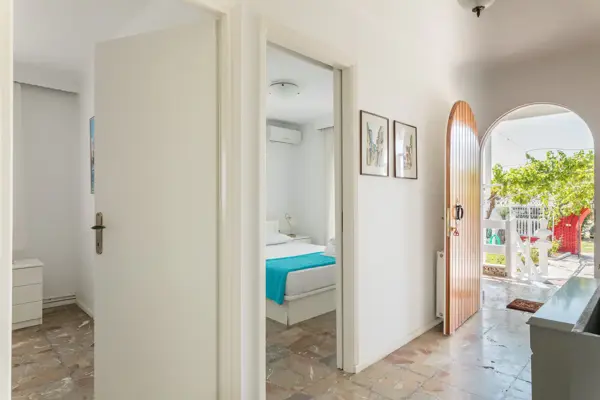 Entrance in Villa Fofo